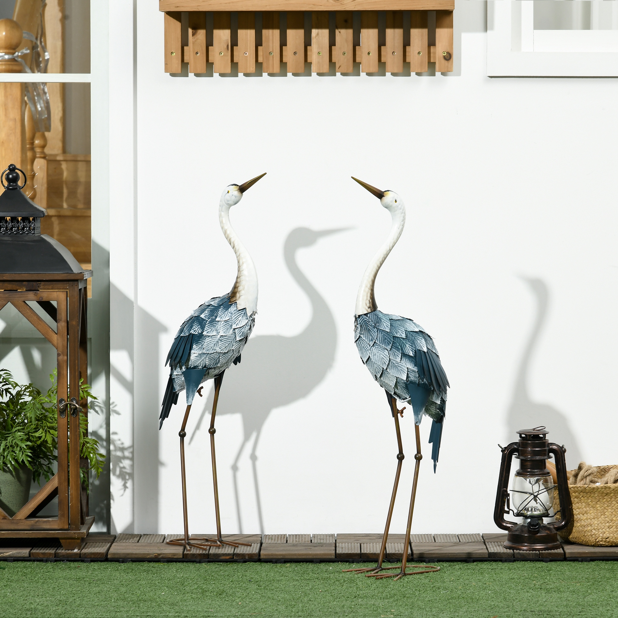 Immagine prodotto - Installazione statue decorazione giardino con picchetti