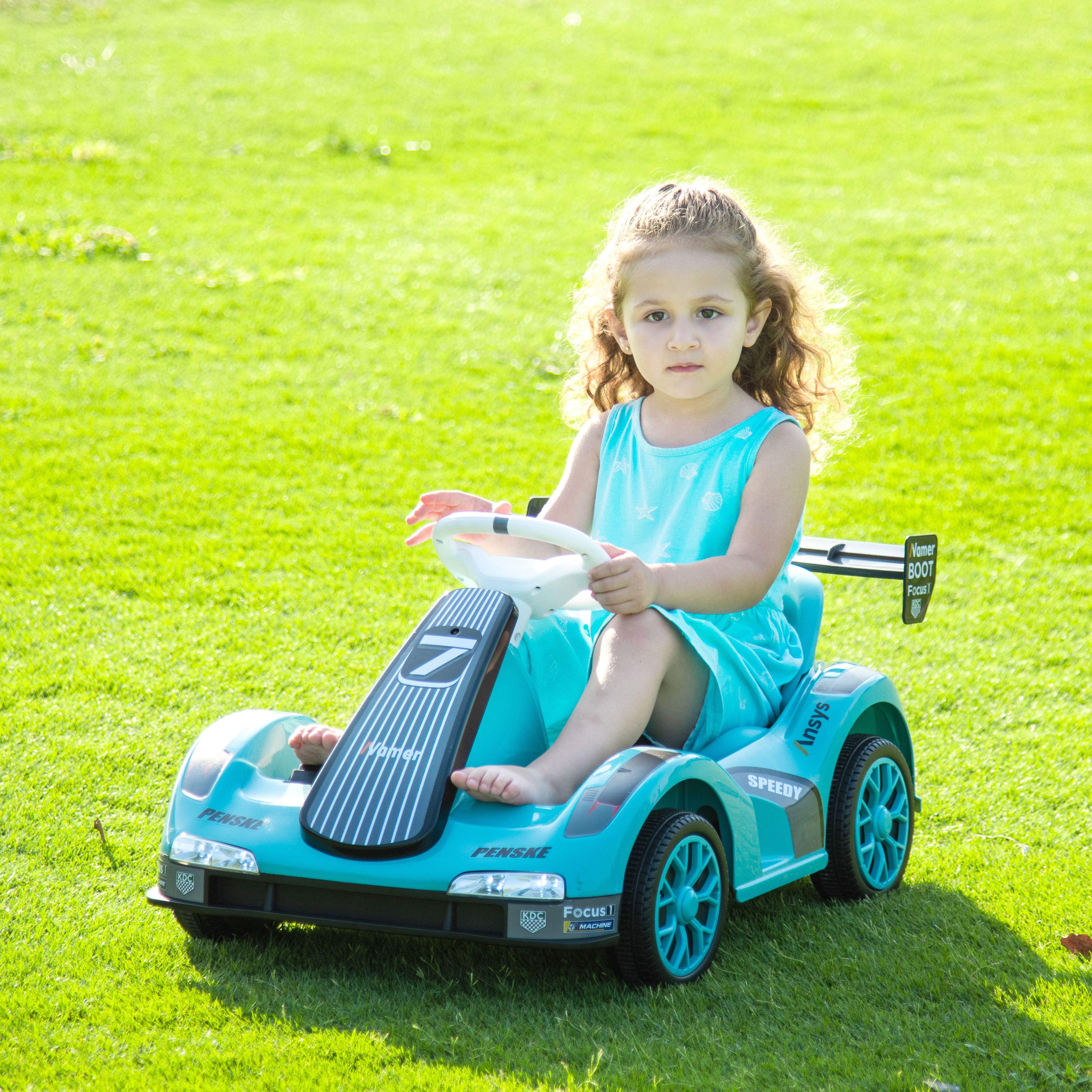 Macchina elettrica per bambini dettagli e finiture